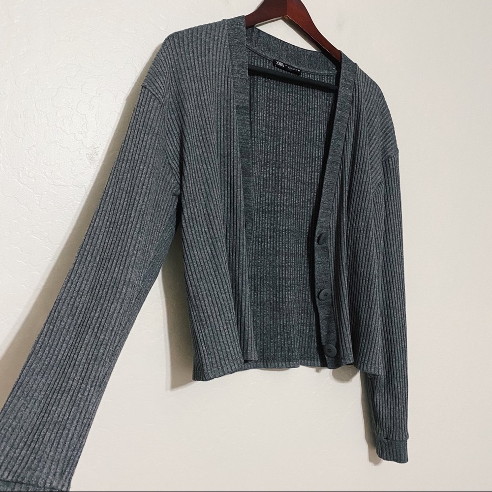 Zara Grey Knit Light Weight Button Front Cardigan